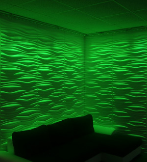 auffällige und imposante Lichteffekte an einer Wand, Decke oder Fassade