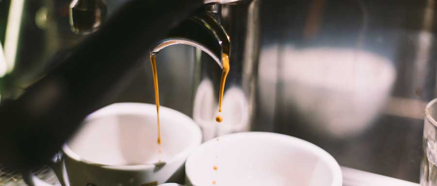 gemütliche und entspannte Atmosphäre - Verbesserung der Arbeitsbedingungen - LED Licht für den Pausenraum