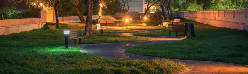 Die Nutzung von LED-Beleuchtungssystemen im Garten- und Landschaftsbau bietet zahlreiche Vorteile, wie eine hohe Energieeffizienz, Langlebigkeit und Flexibilität in der Gestaltung