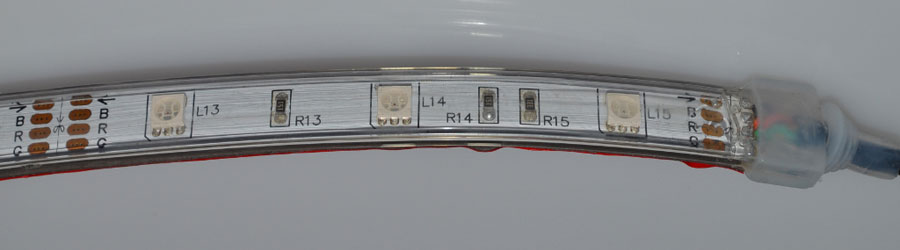 LED-Streifen in Silikonhülle wasserfest abgedichtet