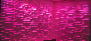 beeindruckende Fassadenbeleuchtung und großflächige Farbspiele