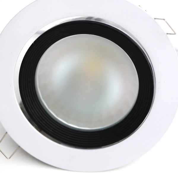 Schwenkbare Einbauleuchte 35W warmweiß