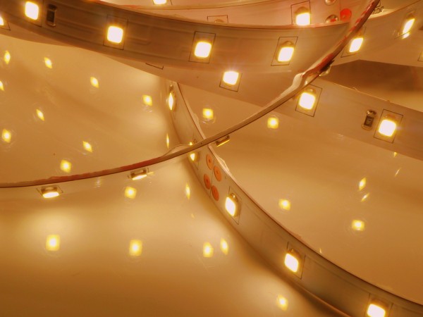 XQ 64 LED-Streifen, 2700K warmweiß, 1856lm/m, 11.5W/m, 64LEDs/m, 24V